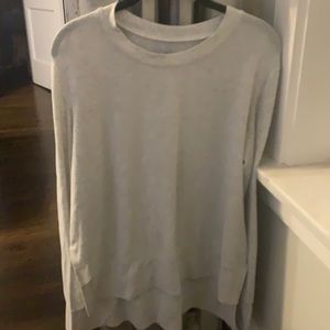 Alo Yoga Soft Gray Long sleeve